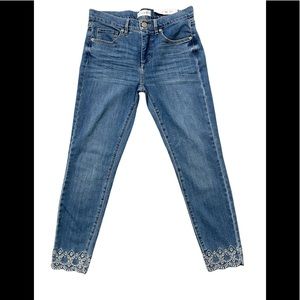 LOFT Skinny Crop Women’s Jeans Embroidered Hem Slim pockets Sz 0 NWT